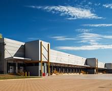 empresa adidas embu das artes