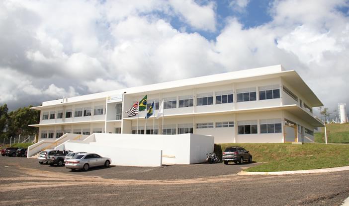 Colégio Casimiro Montenegro Filho - Educação e Cultura | Galeria da