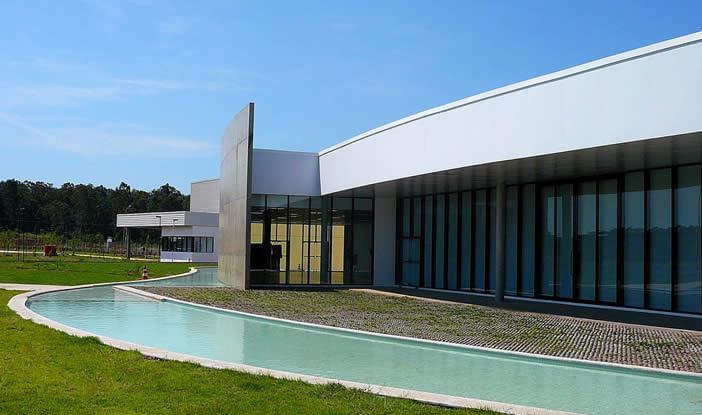 Fábrica de Tratores John Deere Industrial Galeria da Arquitetura