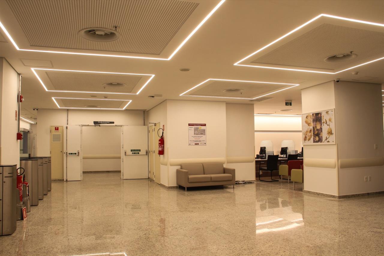 Hospital e Maternidade São Camilo Galeria da Arquitetura