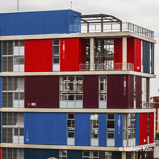 Fachada Lateral Box 298