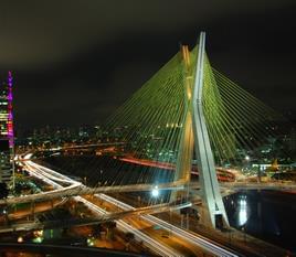 Ponte Estaiada