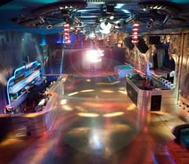 Club Yacht