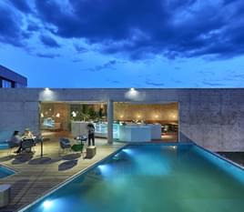 Bar/Piscina/Galeria