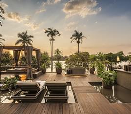Gazebo e Deck Spa da Lagoa