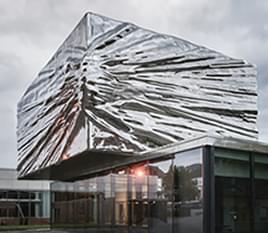 [T[TIPOLOGIA]] - Lillehammer Art Museum and Cinema Expansion