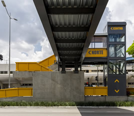 [T[TIPOLOGIA]] - Passarela do Aeroporto de Congonhas