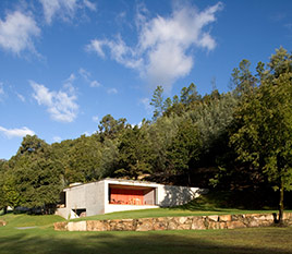 Valley House