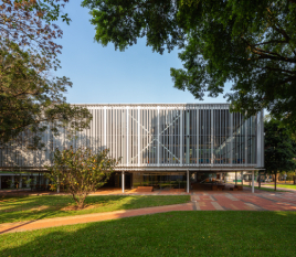 Biblioteca do Colégio Santa Cruz