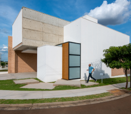 Casa Wall