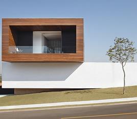 LA House