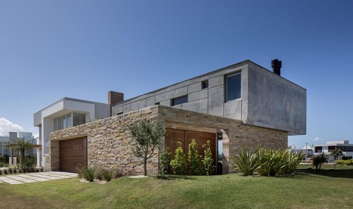 Casa NGR
